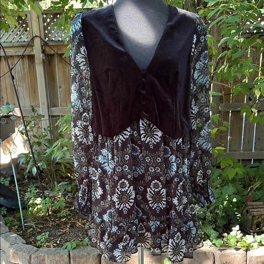 Zara long sleeve Floral Mini Dress with Velvet Vest​